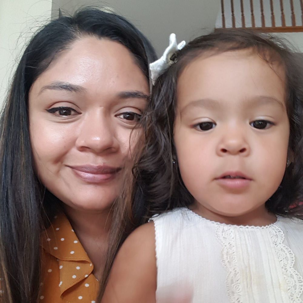 Meet your Posher, Dania